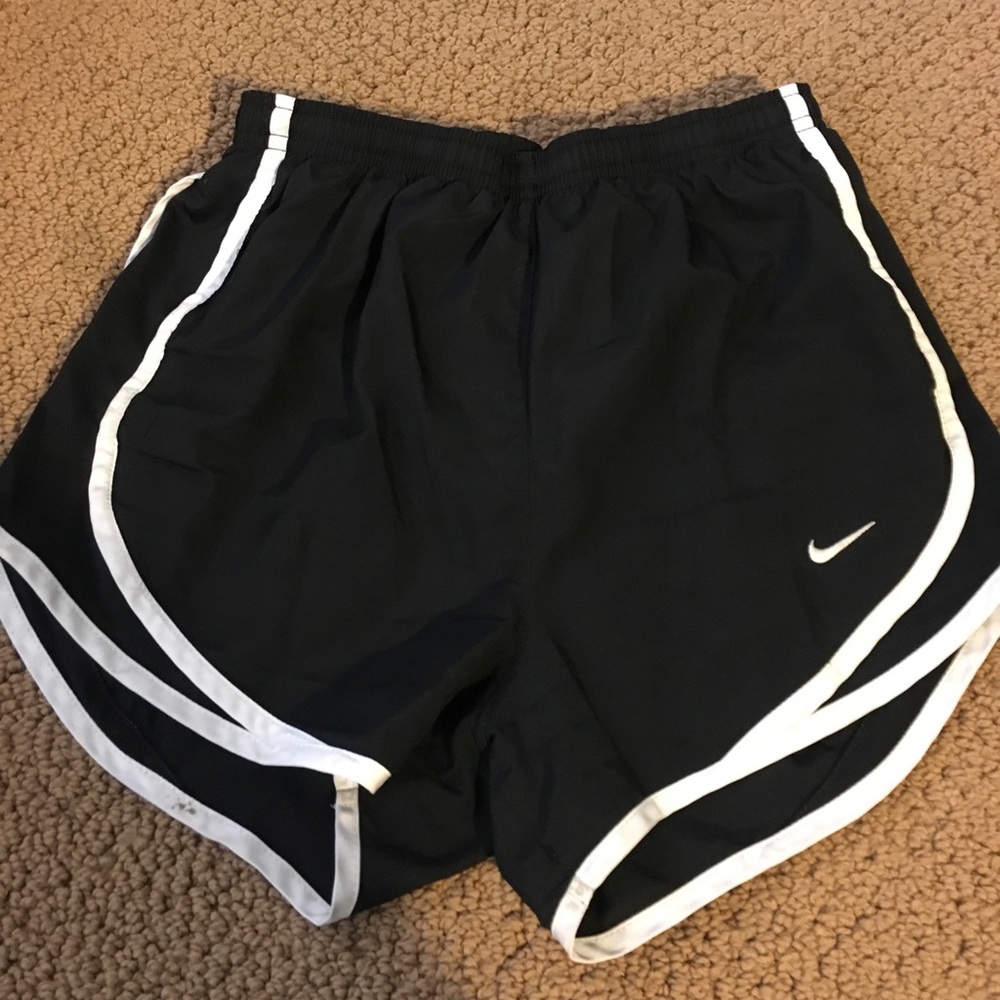 Black Nike Tempo Shorts!